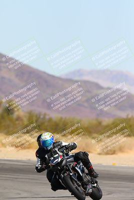 media/Mar-08-2025-TrackXperience (Sat) [[277b597a28]]/4-Level 1/Session 2 (Turn 9 Distant)/